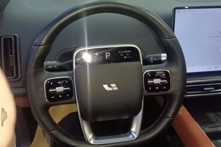 Used Li Auto L6 2024 Pro Model Steering Wheel