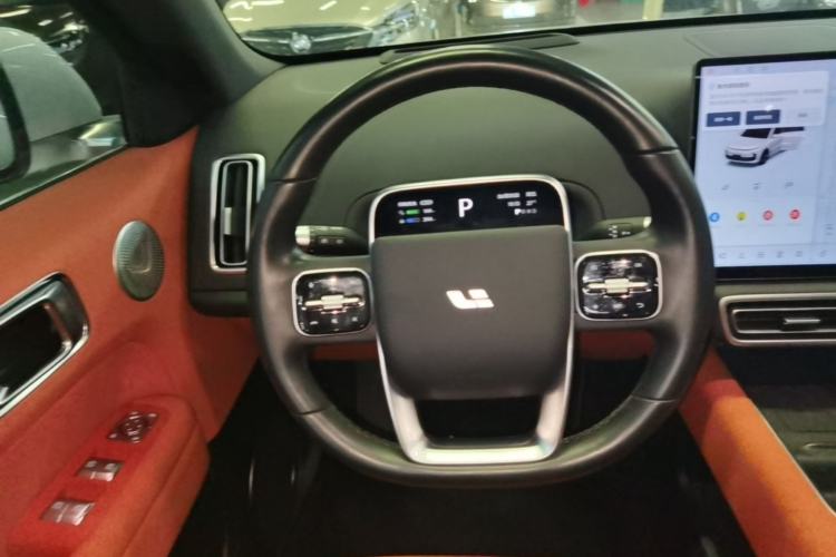 Used Li Auto L6 2024 Pro Model Steering Wheel