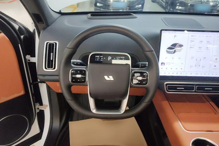 Used Li Auto L6 2024 Pro Model Steering Wheel