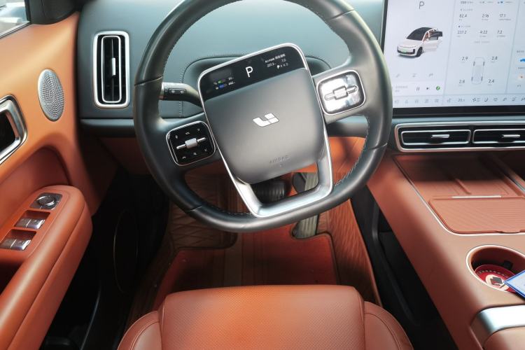 Used Li Auto L6 2024 Pro Model Steering Wheel