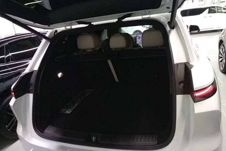 Used Li Auto L6 2024 Pro Model Trunk
