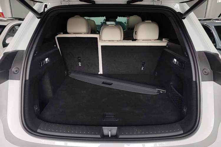 Used Li Auto L6 2024 Max Trunk