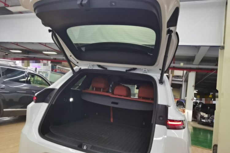 Used Li Auto L6 2024 Max Trunk