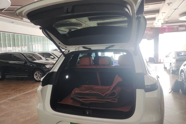 Used Li Auto L6 2024 Pro Model Trunk