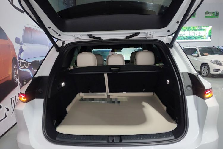 Used Li Auto L6 2024 Pro Model Trunk