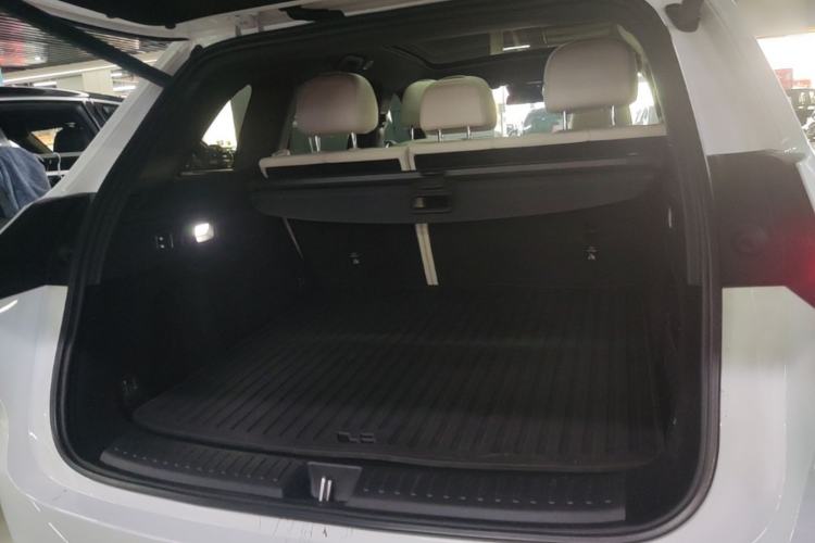 Used Li Auto L6 2024 Pro Model Trunk