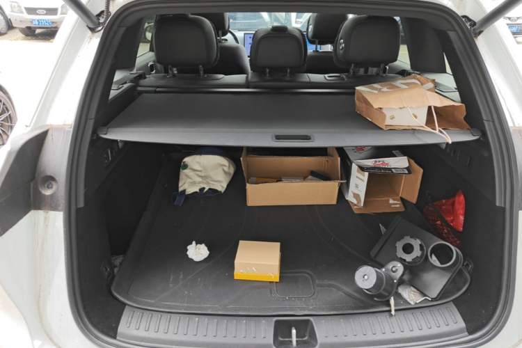 Used Li Auto L6 2024 Pro Model Trunk