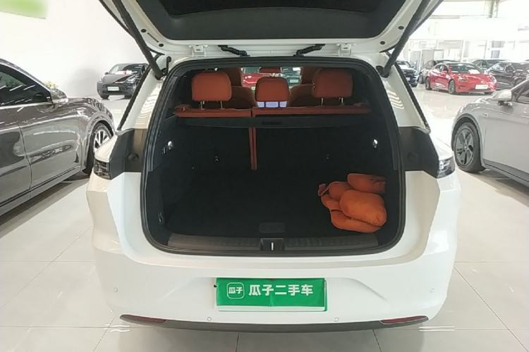 Used Li Auto L6 2024 Pro Model Trunk