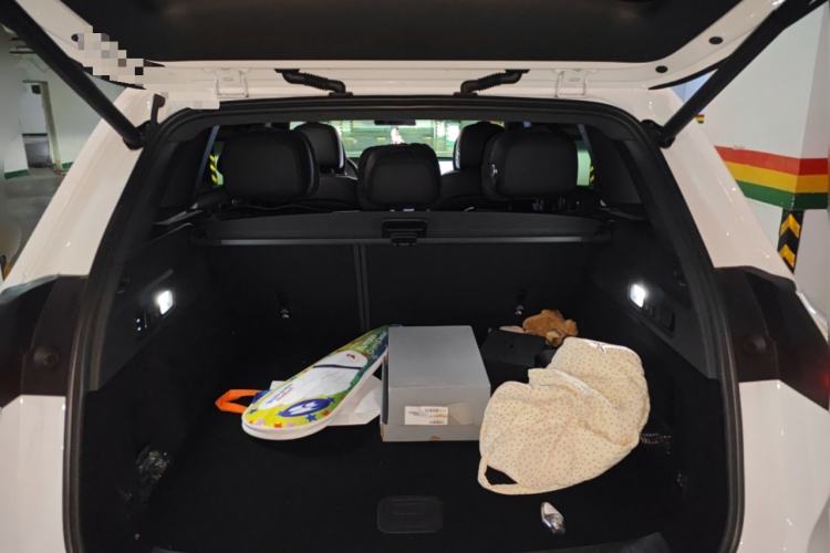 Used Li Auto L6 2024 Pro Model Trunk