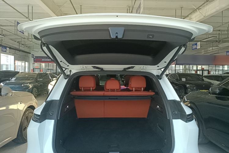 Used Li Auto L6 2024 Pro Model Trunk