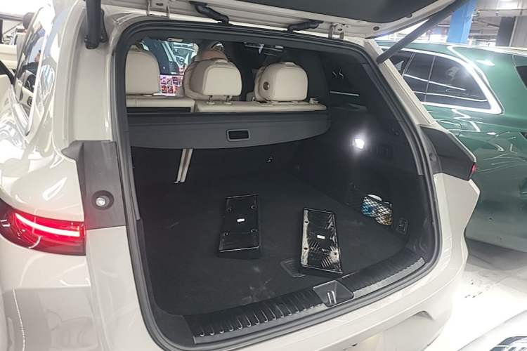 Used Li Auto L6 2024 Max Trunk