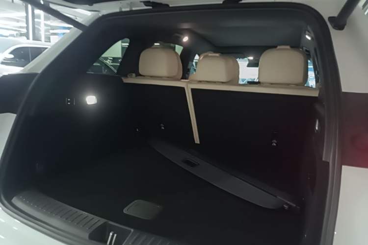 Used Li Auto L6 2024 Max Trunk