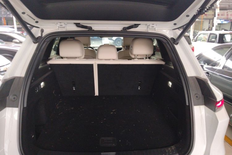 Used Li Auto L6 2024 Pro Model Trunk