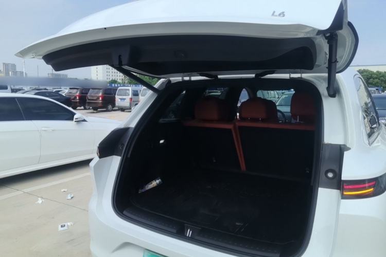 Used Li Auto L6 2024 Pro Model Trunk