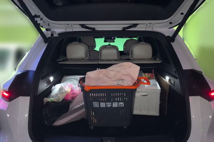 Used Li Auto L6 2024 Pro Model Trunk