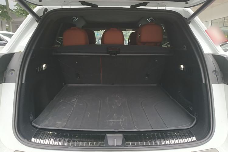 Used Li Auto L6 2024 Pro Model Trunk