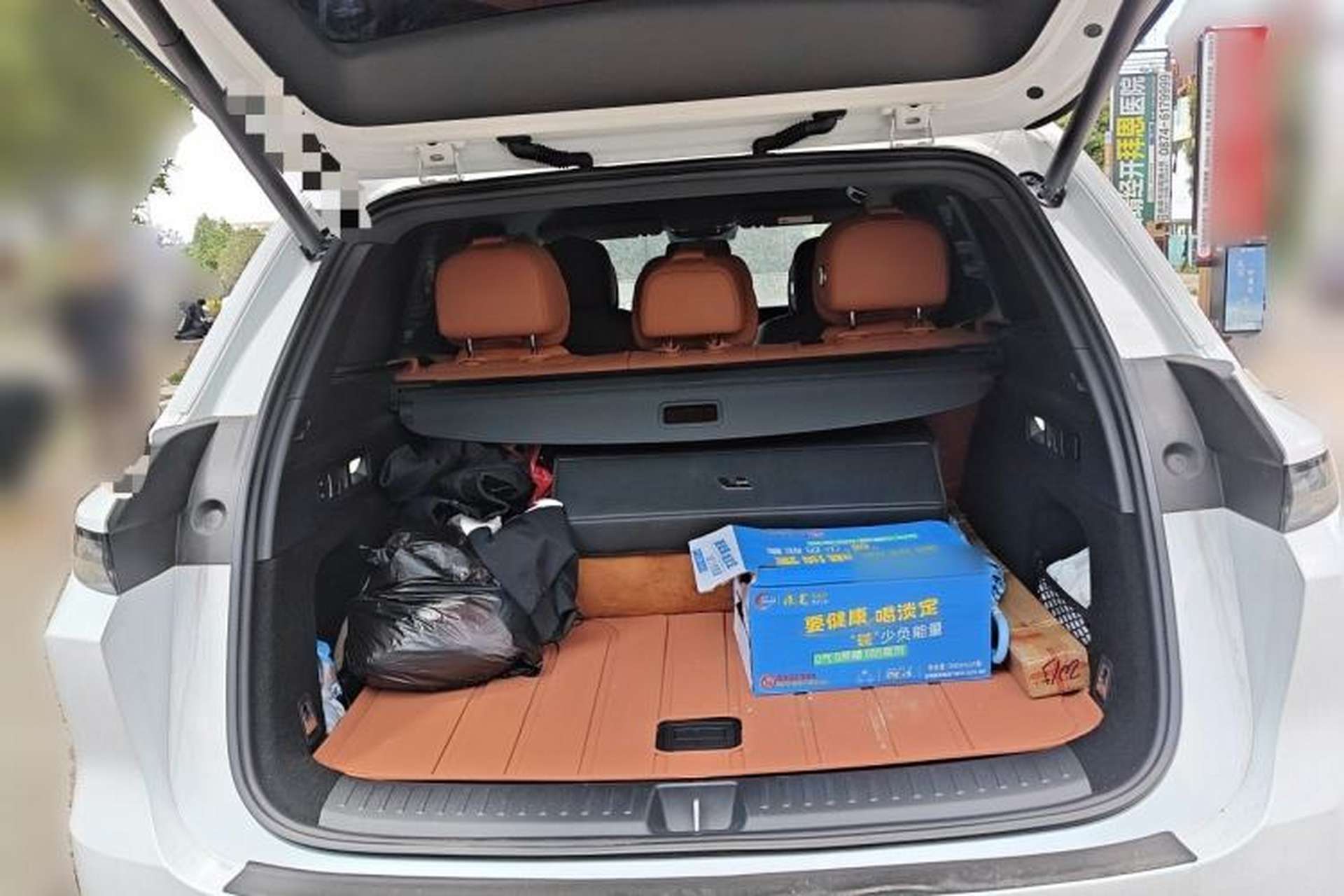 Used Li Auto L6 2024 Pro Model Trunk