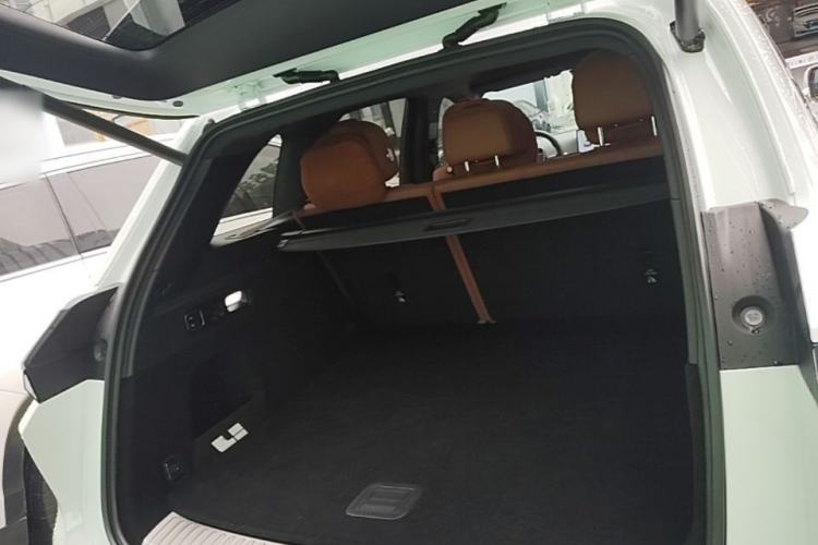 Used Li Auto L6 2024 Max Trunk