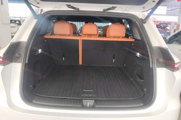 Used Li Auto L6 2024 Pro Model Trunk