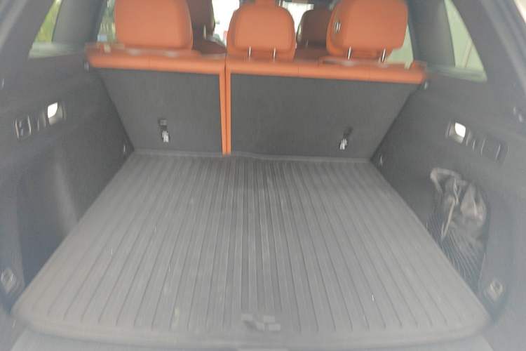 Used Li Auto L6 2024 Pro Model Trunk