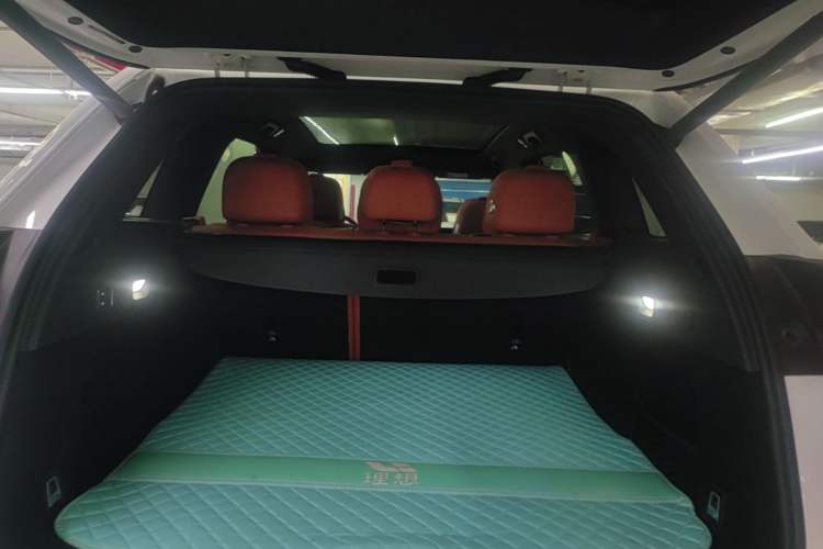 Used Li Auto L6 2024 Pro Model Trunk
