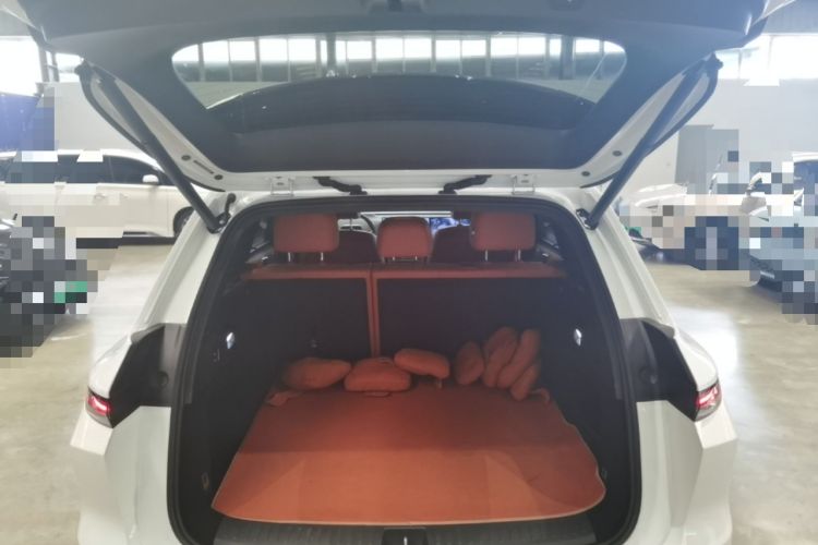Used Li Auto L6 2024 Max Trunk