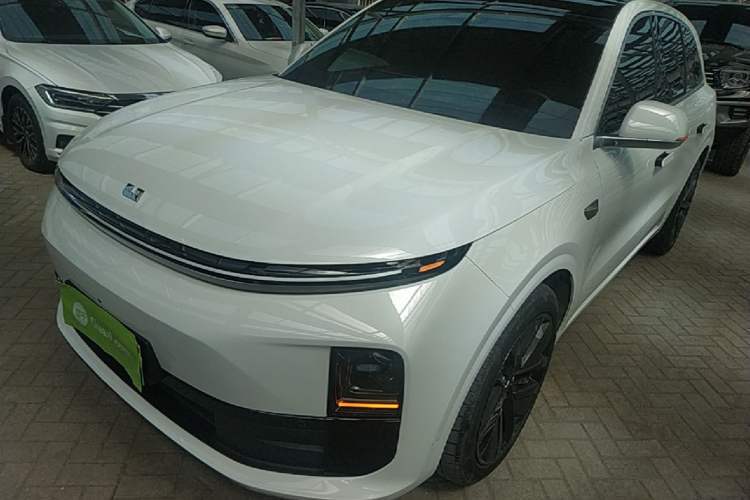 Used Li Auto L6 2024 Pro Model Guazi used car, China used car export, Used car for sale, Used Li Auto cars, Cheapest cars for sale