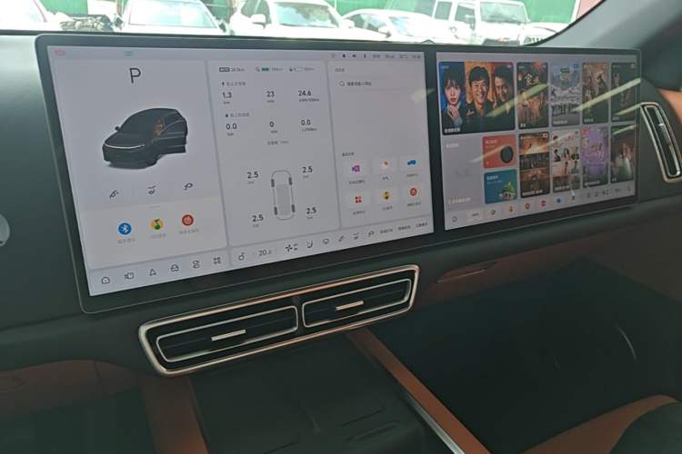 Used Li Auto L6 2025 Pro Smart Refresh Edition Audio And AC Panel