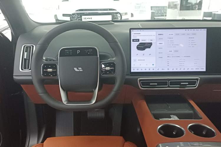 Used Li Auto L6 2025 Pro Smart Refresh Edition Audio And AC Panel