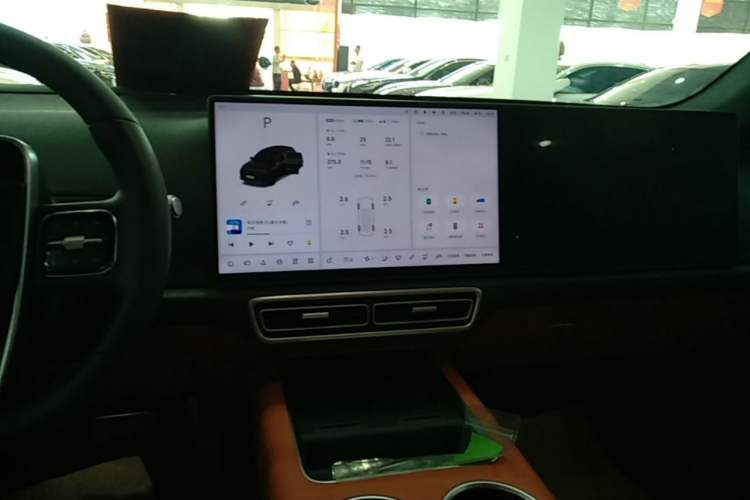 Used Li Auto L6 2025 Pro Smart Refresh Edition Audio And AC Panel