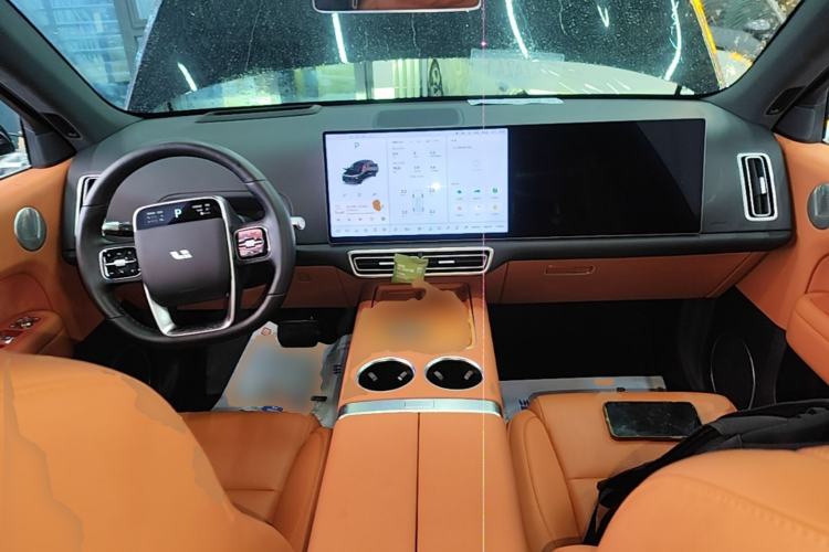 Used Li Auto L6 2025 Pro Smart Refresh Edition Center Console