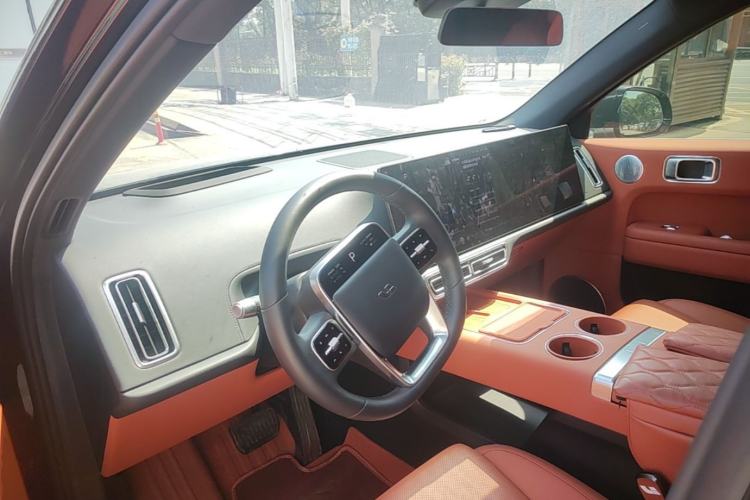Used Li Auto L6 2025 Max Smart Refresh Edition Center Console