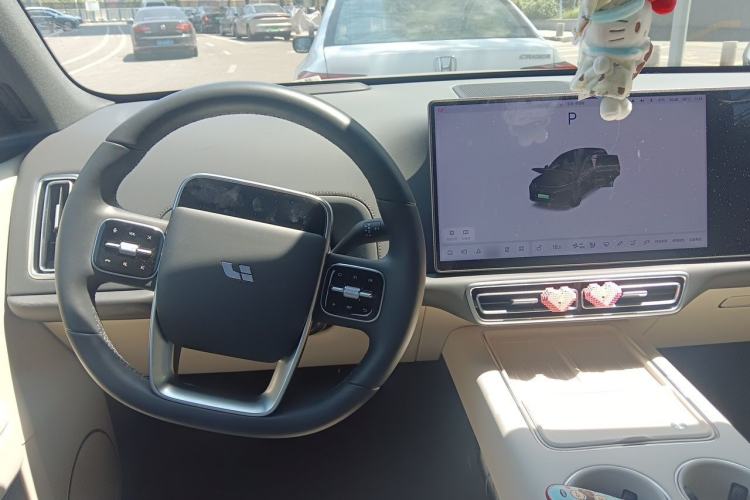 Used Li Auto L6 2025 Max Smart Refresh Edition Center Console