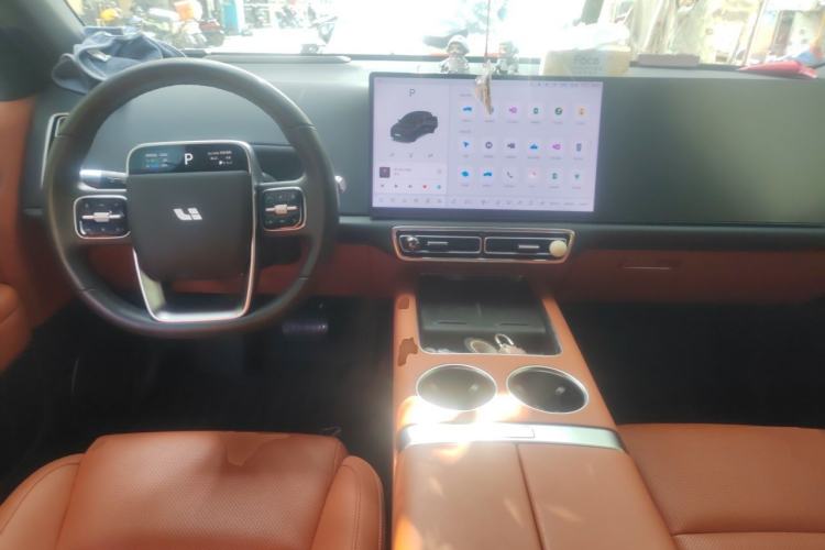 Used Li Auto L6 2025 Max Smart Refresh Edition Center Console