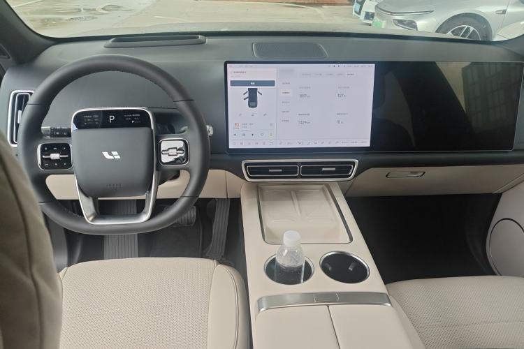 Used Li Auto L6 2025 Max Smart Refresh Edition Center Console
