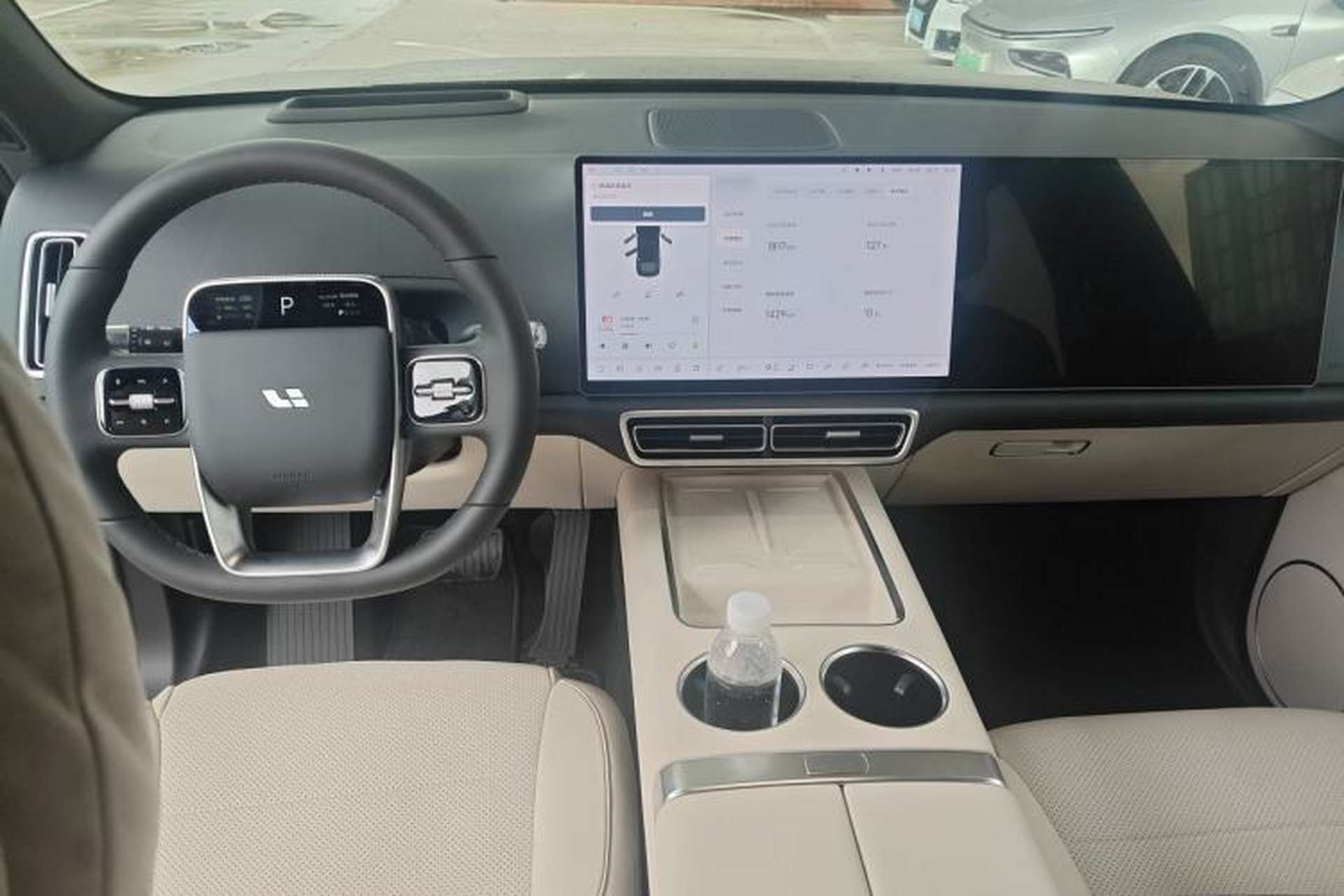 Used Li Auto L6 2025 Max Smart Refresh Edition Center Console