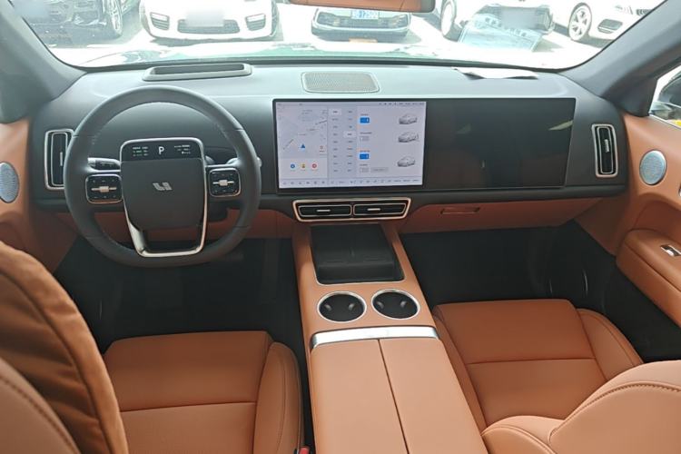 Used Li Auto L6 2025 Pro Smart Refresh Edition Center Console