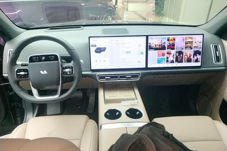 Used Li Auto L6 2025 Pro Smart Refresh Edition Center Console