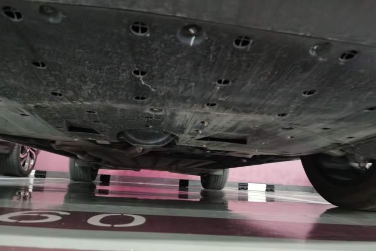 Used Li Auto L6 2025 Pro Smart Refresh Edition Chassis Front