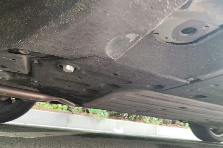 Used Li Auto L6 2025 Pro Smart Refresh Edition Chassis Front Left