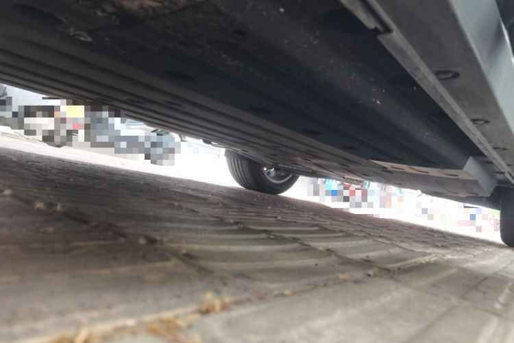 Used Li Auto L6 2025 Pro Smart Refresh Edition Chassis Front Left