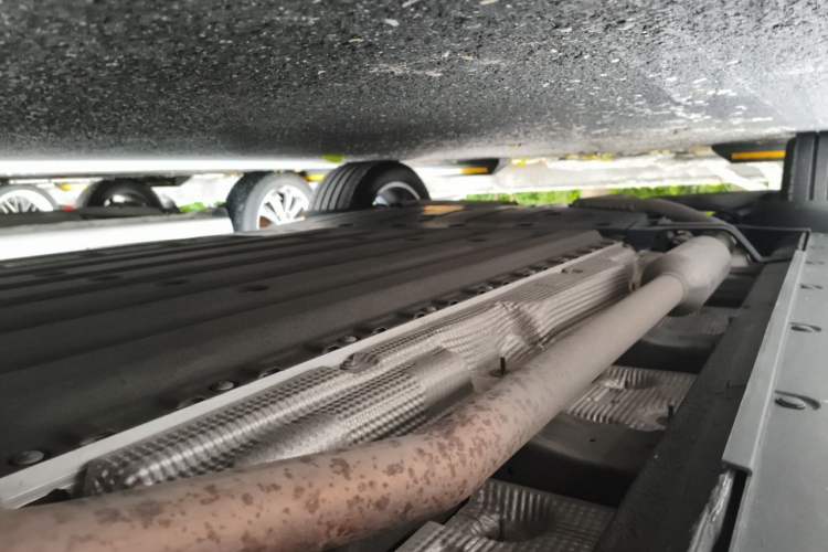 Used Li Auto L6 2025 Pro Smart Refresh Edition Chassis Front Right