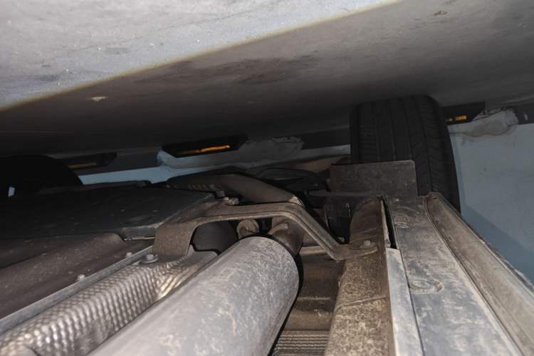 Used Li Auto L6 2025 Pro Smart Refresh Edition Chassis Rear Right