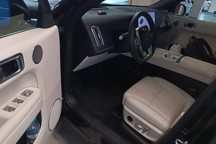 Used Li Auto L6 2025 Pro Smart Refresh Edition Driver Seat