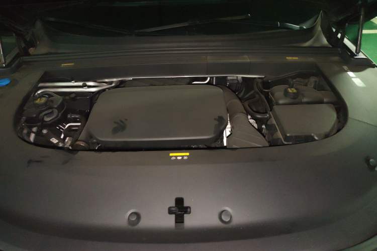 Used Li Auto L6 2025 Pro Smart Refresh Edition Engine Bay