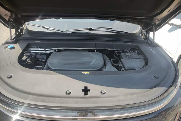 Used Li Auto L6 2025 Max Smart Refresh Edition Engine Bay