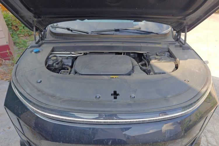 Used Li Auto L6 2025 Pro Smart Refresh Edition Engine Bay