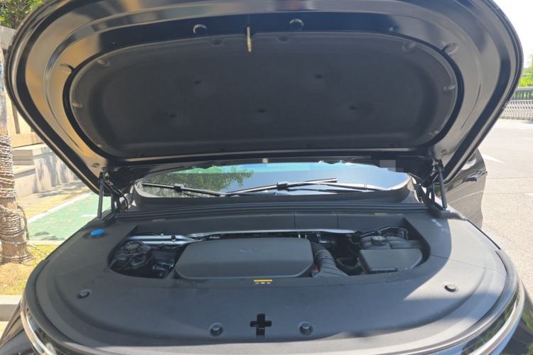Used Li Auto L6 2025 Pro Smart Refresh Edition Engine Bay