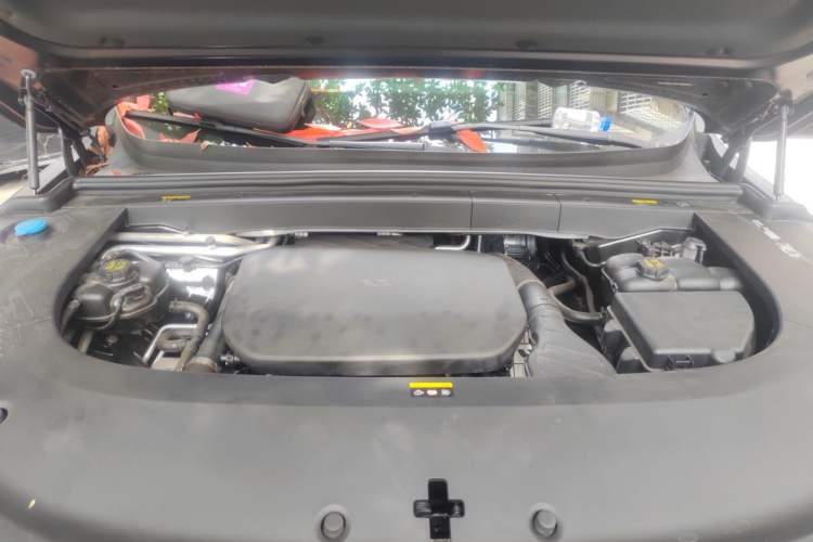 Used Li Auto L6 2025 Max Smart Refresh Edition Engine Bay