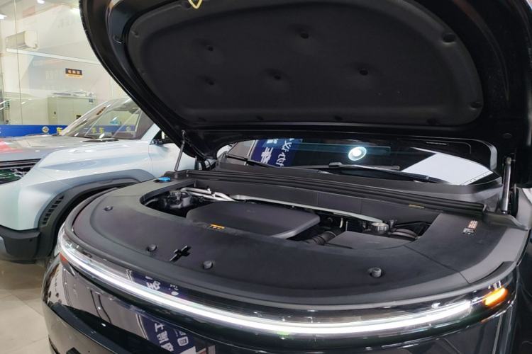 Used Li Auto L6 2025 Pro Smart Refresh Edition Engine Bay